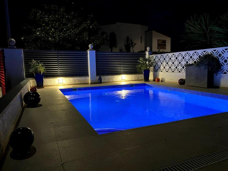 Jolie Maison Avec Sa Piscine Privee Wifi Empuriabrava Buitenkant foto